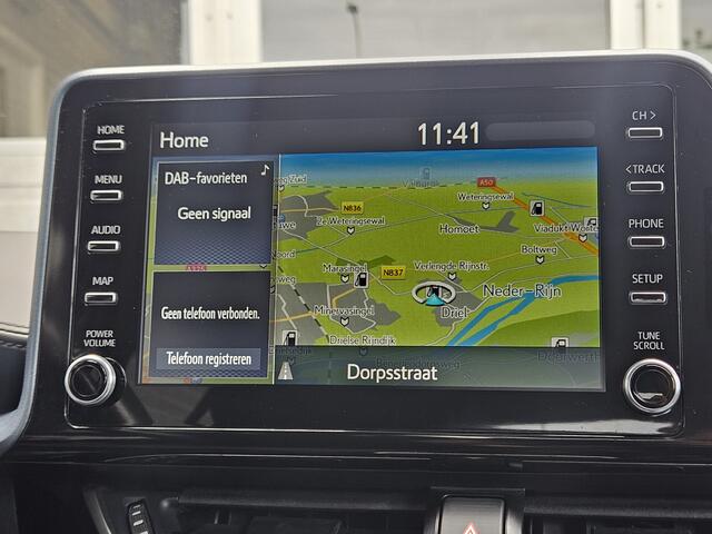 Toyota C-HR 1.8 Hybrid Bi-Tone Plus Inclusief Afleveringskosten