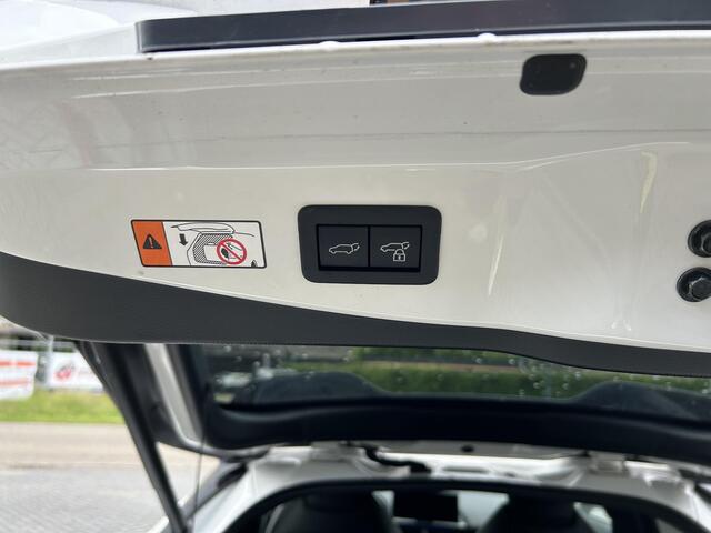 Toyota C-HR 1.8 Hybrid 140 Executive