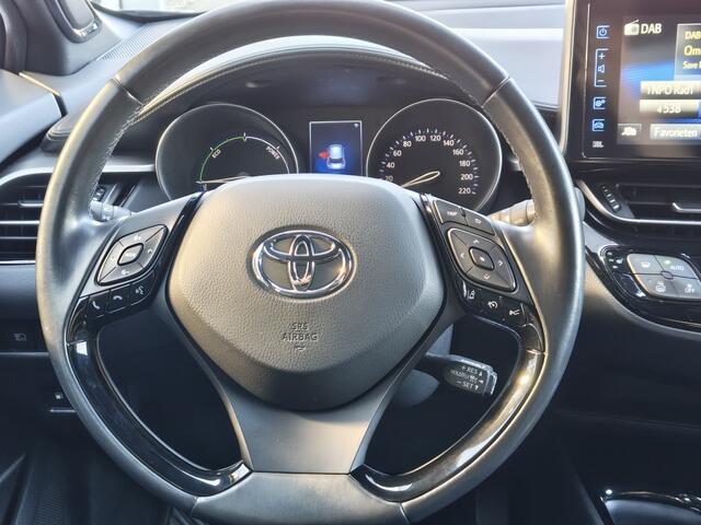 Toyota C-HR 1.8 Hybrid Dynamic Sport | Trekhaak | JBL | Navi | Alcantara/Lee