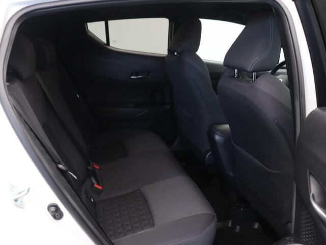 Toyota C-HR 1.8 Hybrid Business Plus | Stoel en Stuurwielverwarming | Apple Carplay & Android Auto | Led Koplampen |