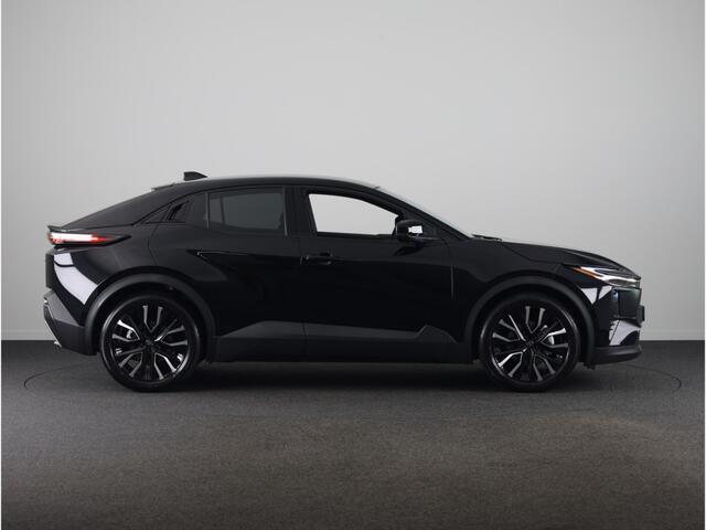 Toyota C-HR First Edition 225 PK ||20'' LM velgen|| Nu met ¤ 2500 korting