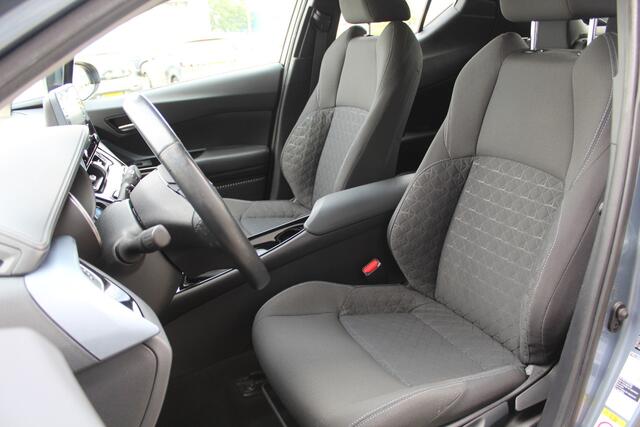 Toyota C-HR 1.8 Hybrid Dynamic | Rijklaar | Keyless | LED | Apple/Android | Adap.cruise | Sensoren v+a | Camera | Dealer onderhouden | NL-auto