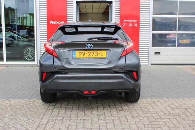 Toyota C-HR 1.8 Hybrid Executive met trekhaak **NL-auto**