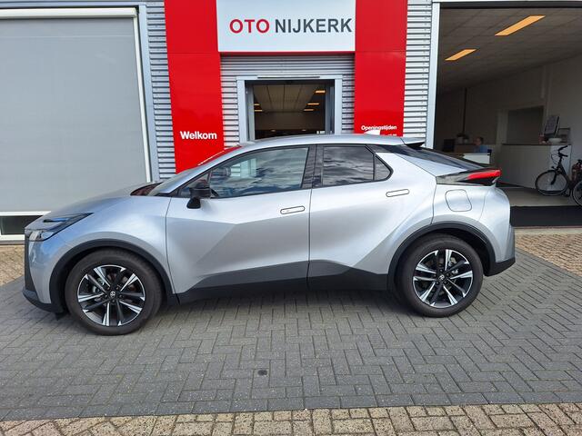 Toyota C-HR 1.8 Hybrid 140 Dynamic *Zomeraanbieding 2026, gratis trekhaak!*