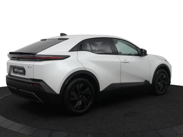 Toyota C-HR First Edition 77 kWh | Nieuw uit voorraad leverbaar |