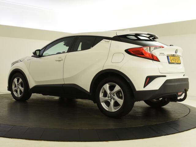 Toyota C-HR 1.8 Hybrid Active | Trekhaak | Stoelverwarming | BSM |