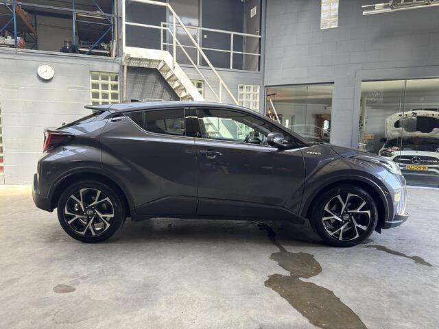 Toyota C-HR 2.0 Hybrid Dynamic XENON-CLIMA-STOEL VRM-CAMERA