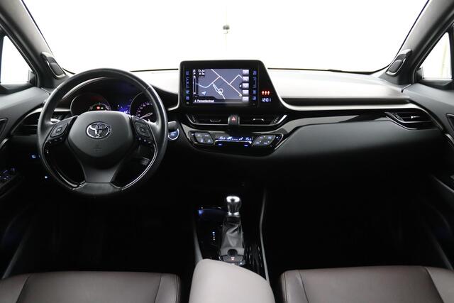 Toyota C-HR 1.8 Hybrid Executive Stuurverwarming | LED koplampen | metaalkleur parelmoer | Origineel Nederlands |
