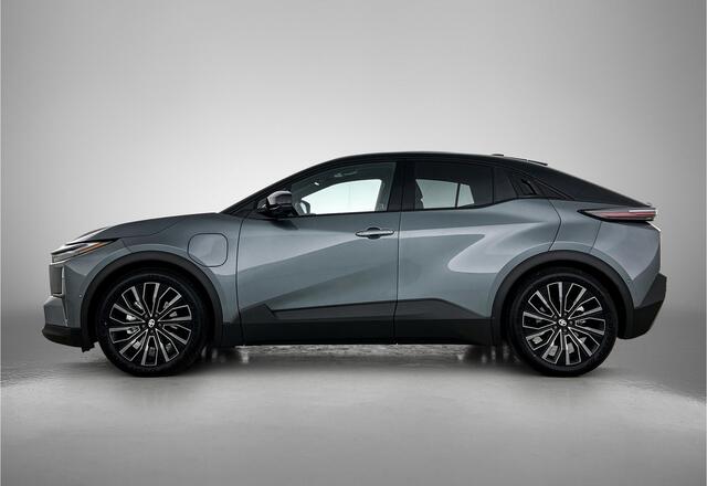 Toyota C-HR Executive AWD 77 kWh | Executive Plus-pakket | 343 PK | 1500 KG Trekgewicht | 22 KW boordlader |