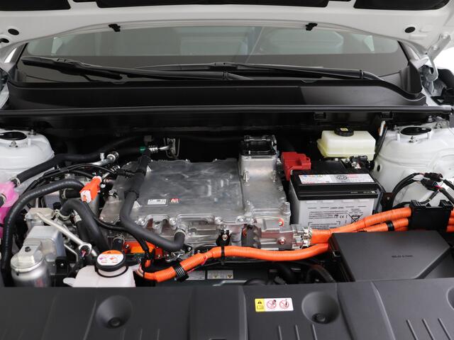 Toyota C-HR First Edition 77 kWh | Snel rijden uit voorraad leverbaar |