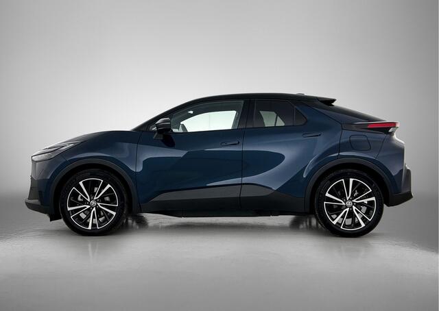 Toyota C-HR Plug-in Hybrid 220 Executive | Sportstoelen | Parkeersensoren |