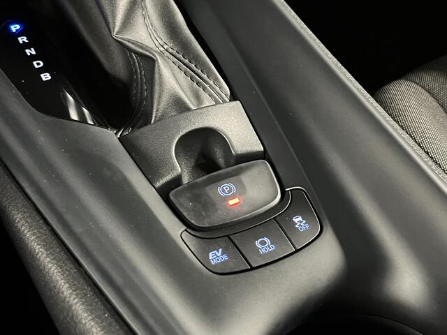 Toyota C-HR 1.8 Hybrid Active | Trekhaak | Climate controle | Cruise control |