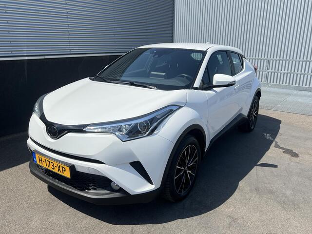 Toyota C-HR 1.2 Active Limited / LM velgen / Navi / Trekhaak