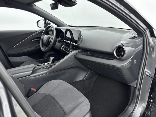Toyota C-HR 140 Hybrid First Edition | Groot Multimedia Scherm | PDC | Apple Carplay-Android Auto | Stoel-Stuurverwarming |