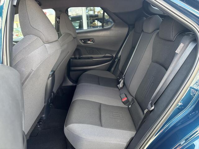 Toyota C-HR 1.8 Hybrid 140 Dynamic **KEYLESS/ DODEHOEK DETECTIE/ PARKEERSENSOREN**
