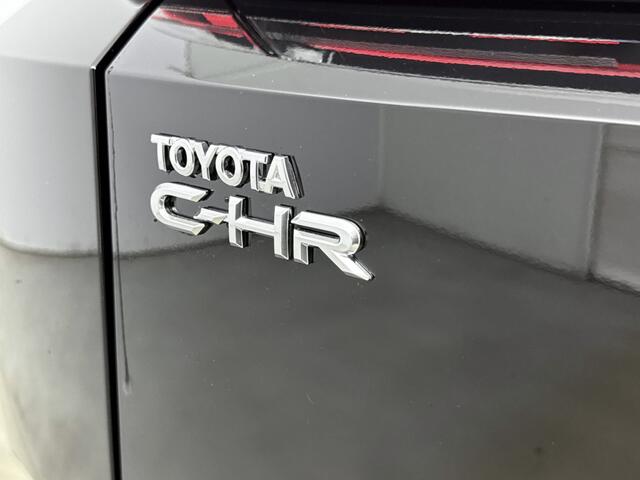 Toyota C-HR First Edition 77 kWh | Apple Carplay & Android Auto | Parkeercamera | *