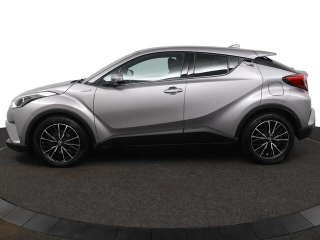 Toyota C-HR 1.8 Hybrid Dynamic | Adavative Cruise Control | Navigatie | Achteruitrijcamera | Trekhaak | Stoelverwarming |
