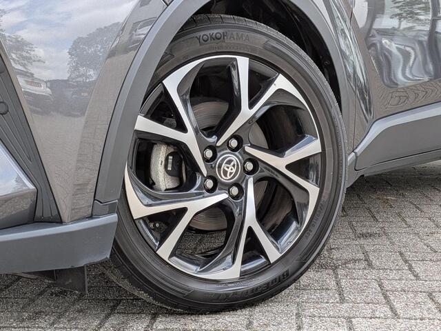 Toyota C-HR 1.8 Hybrid Dynamic | Trekhaak | PDC V+A | Navi | Camera | ACC | Keyless | Carplay