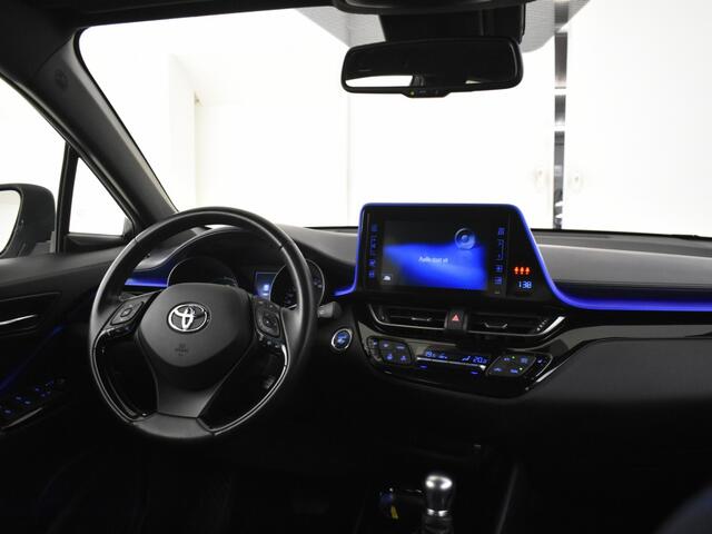Toyota C-HR 1.8 Hybrid Bi-Tone | Trekhaak | Blindspot | Stoelverw.