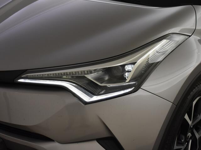 Toyota C-HR 1.8 Hybrid Bi-Tone | Trekhaak | Blindspot | Stoelverw.