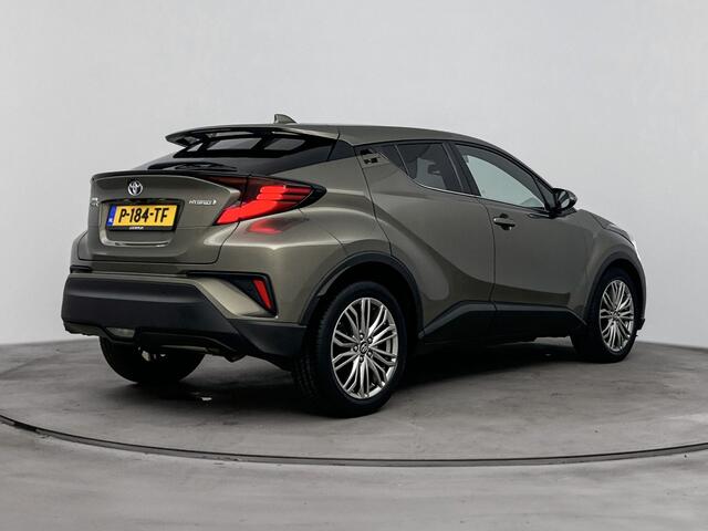 Toyota C-HR 1.8 Hybrid Executive | Dealer Onderhouden | JBL | dodehoek detectie | Stoel+stuurverwarming | Parkeersensoren voor+achter | FULL LED Adaptive | Navigatie | Apple CarPlay/Android Auto | Cruise Control Adaptive |