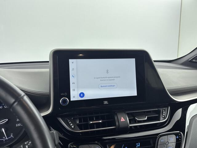 Toyota C-HR 1.8 Hybrid Executive | Dealer Onderhouden | JBL | dodehoek detectie | Stoel+stuurverwarming | Parkeersensoren voor+achter | FULL LED Adaptive | Navigatie | Apple CarPlay/Android Auto | Cruise Control Adaptive |