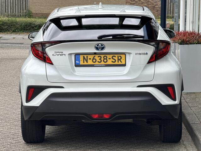 Toyota C-HR 1.8 Hybrid Dynamic - Camera | CarPlay | Dodehoek | LED | PDC v+a