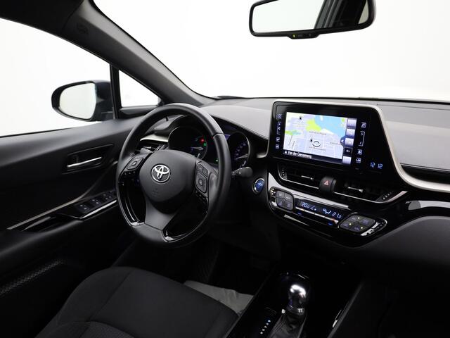Toyota C-HR 1.8 Hybrid Dynamic | Keyless | Stoelverwarming | Camera | Prijs Rijklaar!!