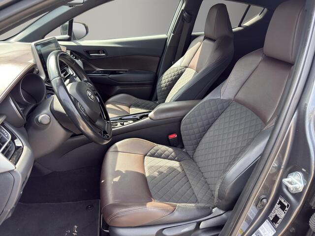 Toyota C-HR 1.8 Hybrid Executive | Navi | Camera | Half leder | Parksensors V+A | Sides Steps |