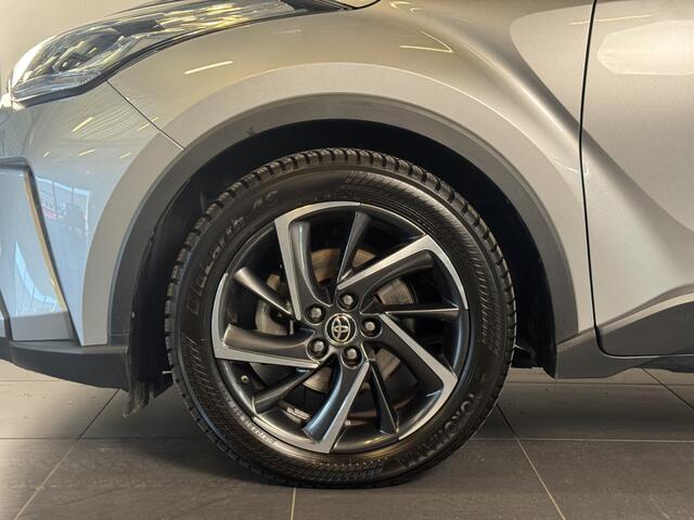 Toyota C-HR 2.0 Hybrid Dynamic | CarPlay | 180pk motor |