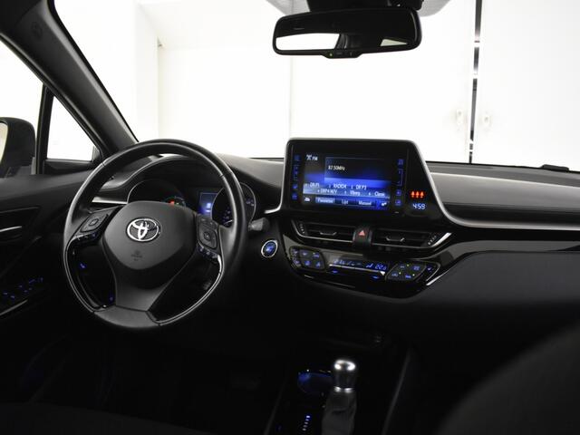 Toyota C-HR 1.8 Hybrid Bi-Tone | All Season | Blindspot | PDC