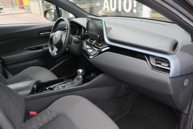 Toyota C-HR 2.0 Hybrid 184pk CVT Style | Navi | Trekhaak | Adaptive Cruise | Camera | Dodehoek | Stoelverwarming
