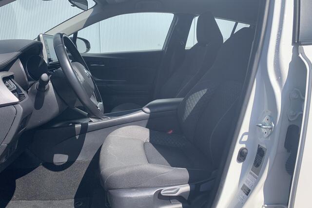 Toyota C-HR 1.8 Hybrid Active | Camera | Automatisch Grootlicht assistent | Cruise Control |