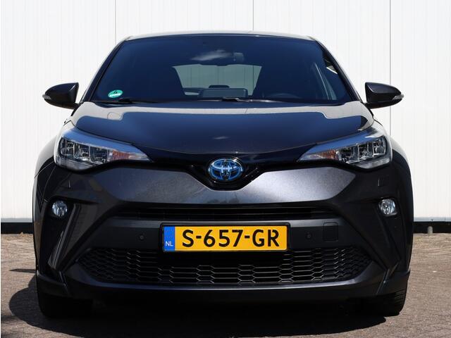 Toyota C-HR 1.8 Hybrid Dynamic | Carplay | Stoelverwarming | Trekhaak