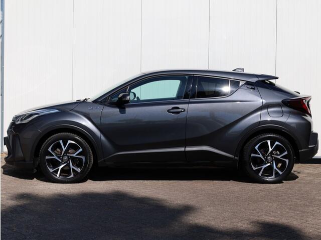 Toyota C-HR 1.8 Hybrid Dynamic | Carplay | Stoelverwarming | Trekhaak