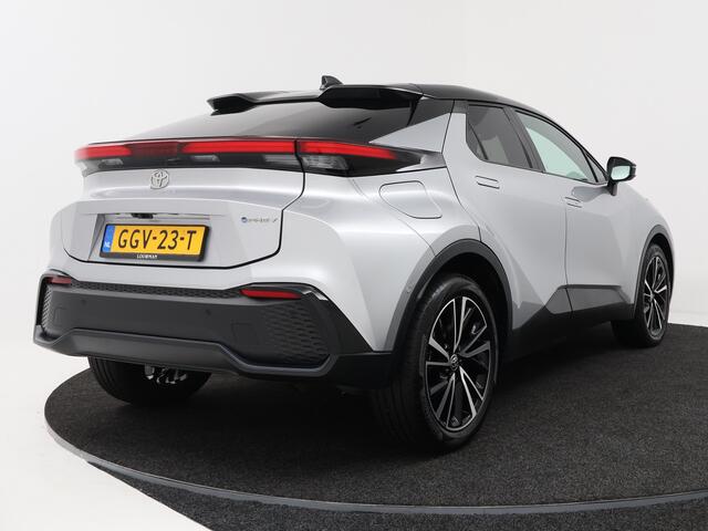 Toyota C-HR 2.0 Plug-in Hybrid 220 Executive