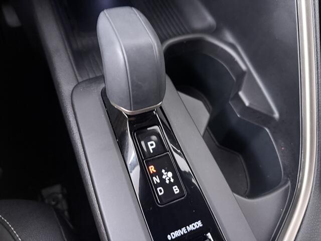 Toyota C-HR 2.0 Plug-in Hybrid 220 Executive