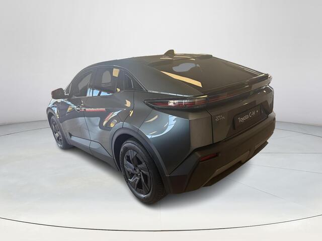 Toyota C-HR First Edition 77 kWh **MINERAL METALLIC/ ELEKTRISCH/ NIEUWE AUTO**