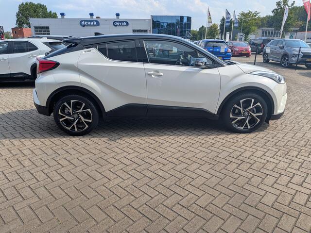 Toyota C-HR 1.8 Hybrid Bi-Tone |Rijklaar|Leder|PDC|Navi|