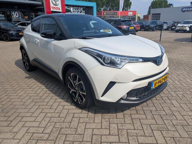 Toyota C-HR 1.8 Hybrid Bi-Tone |Rijklaar|Leder|PDC|Navi|