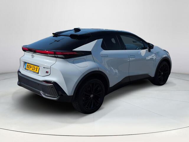 Toyota C-HR 2.0 Plug-in Hybrid 220 GR SPORT | 360 graden camera | Navigatie | CarPlay