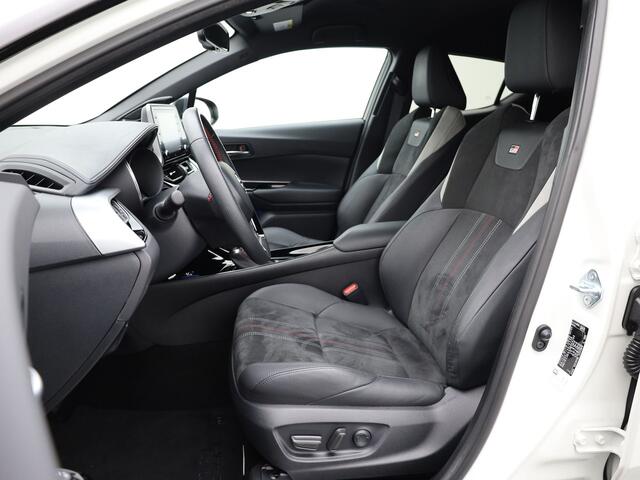 Toyota C-HR 2.0 Hybrid GR-Sport | Trekhaak afnb. | JBL | Blind Spot Monitor | Stoelver. | Prijs Rijklaar!!