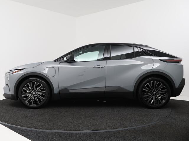 Toyota C-HR Executive AWD 77 kWh *EV Deal*