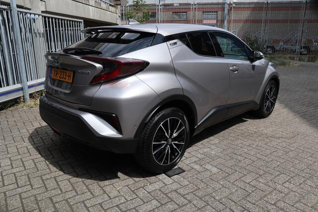 Toyota C-HR 1.8 Hybrid Executive