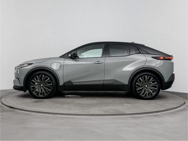 Toyota C-HR Executive AWD 77 kWh *EV-Deal* | Apple Carplay & Android Auto | Parkeercamera | *