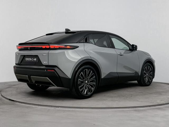 Toyota C-HR Executive AWD 77 kWh *EV-Deal* | Apple Carplay & Android Auto | Parkeercamera | *