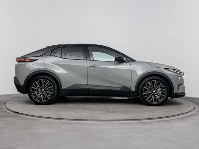 Toyota C-HR Executive AWD 77 kWh *EV-Deal* | Apple Carplay & Android Auto | Parkeercamera | *