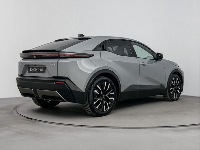 Toyota C-HR First Edition 77 kWh *EV-Deal* | Apple Carplay & Android Auto | Parkeercamera | 20 inch | *