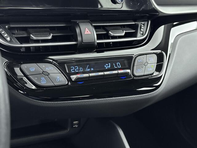 Toyota C-HR 1.8 Hybrid Active | NL-Auto | Parkeercamera | Apple Carplay-Android Auto |