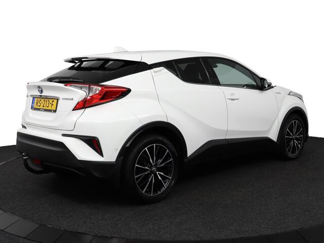 Toyota C-HR 1.8 Hybrid Executive | Half leder | stoel verwarming | Navi | Trekhaak |